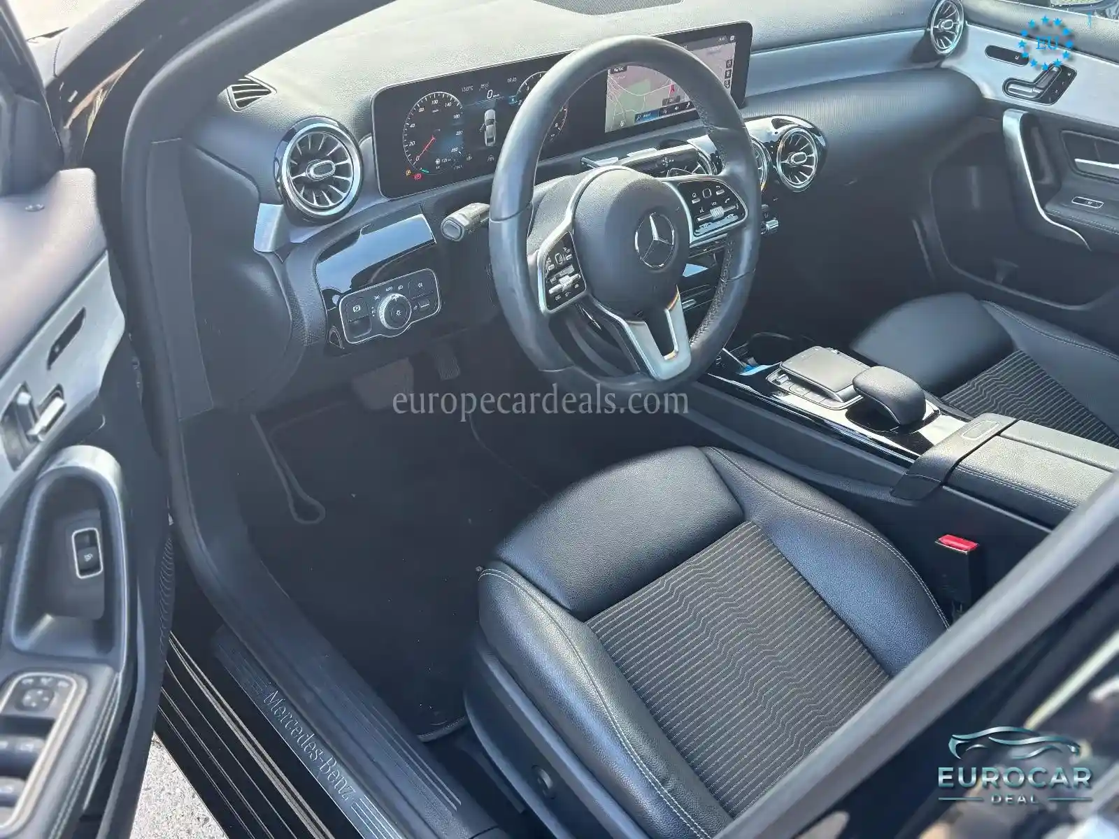 Mercedes-Benz A 220