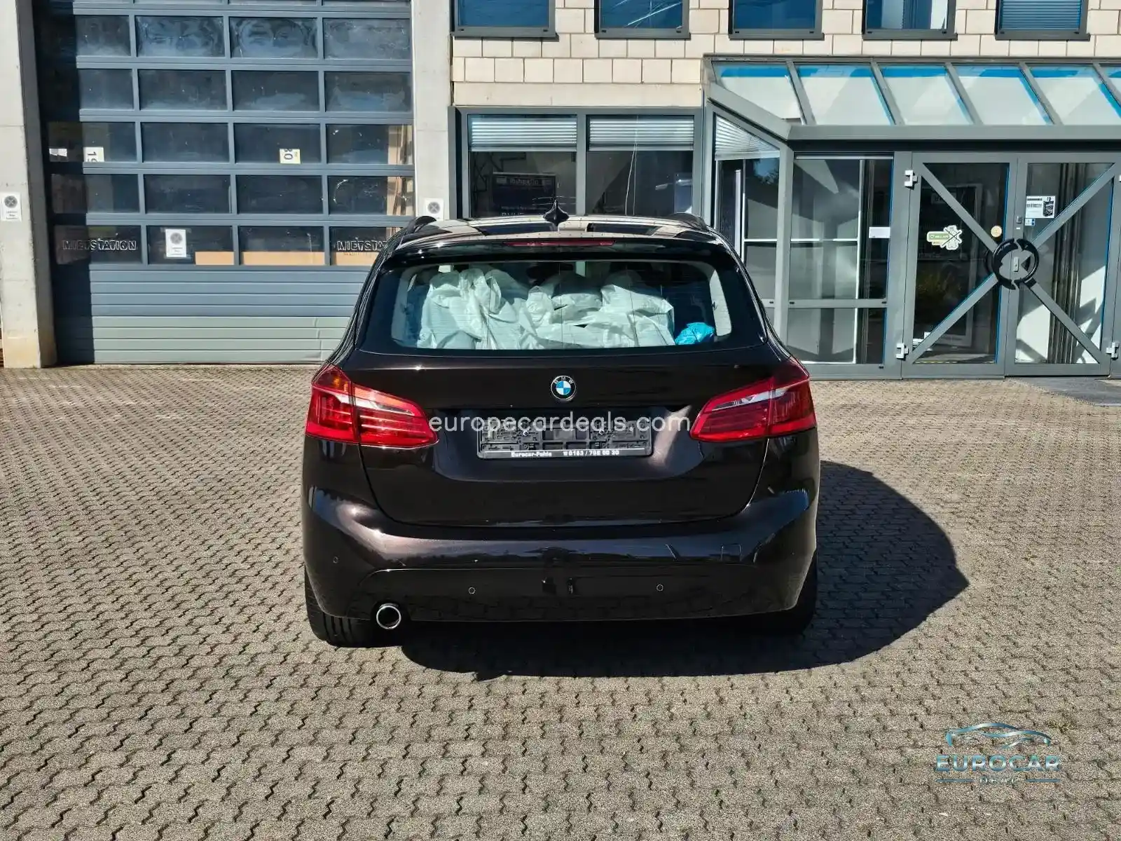 BMW 216