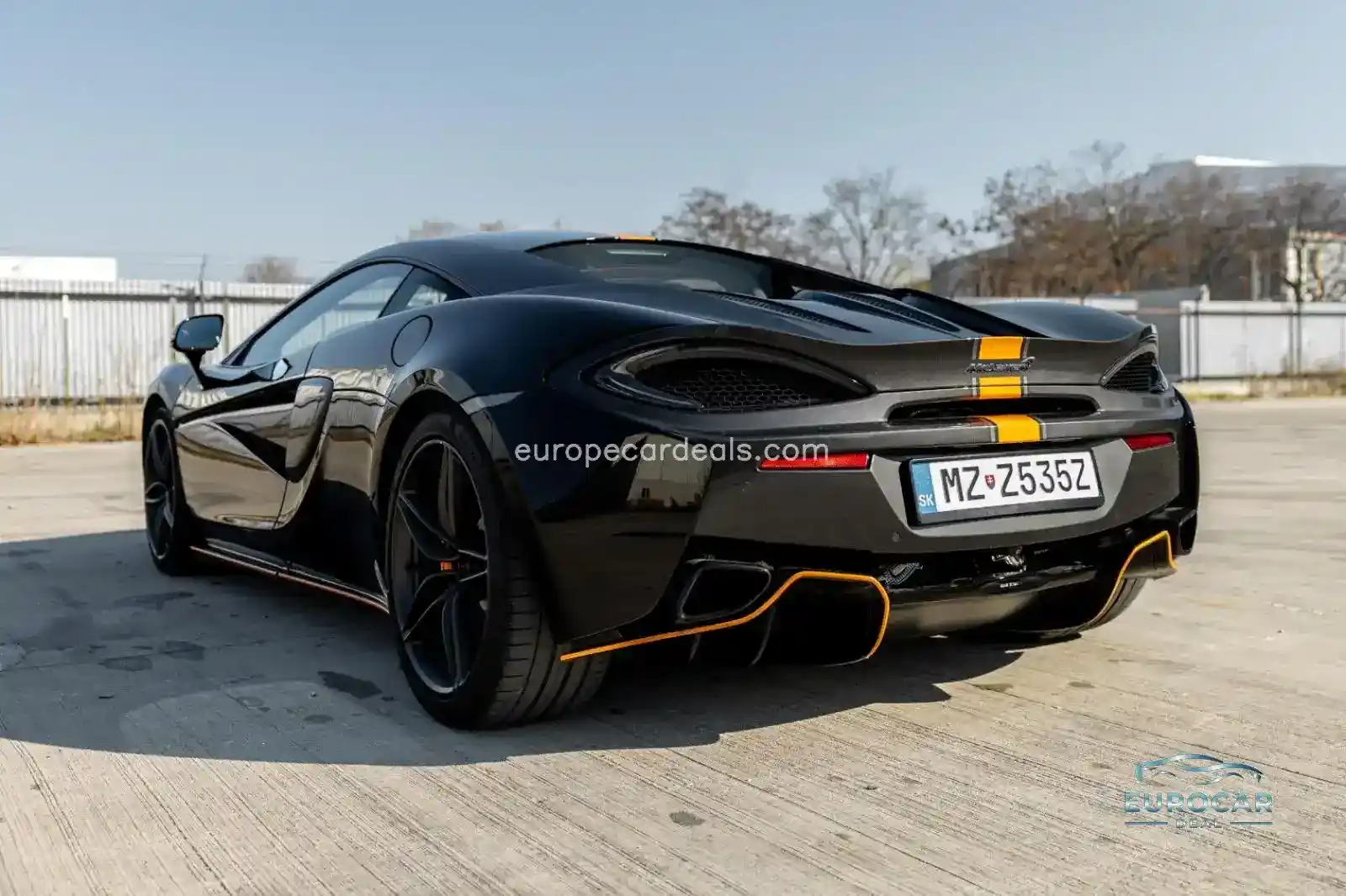 McLaren 570S