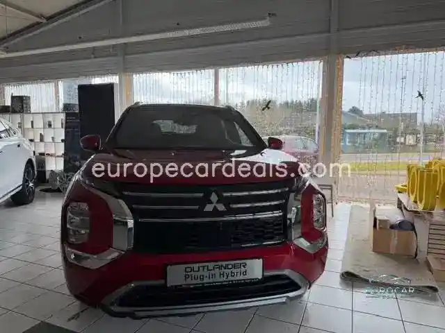 Mitsubishi Plug-in Hybrid Outlander