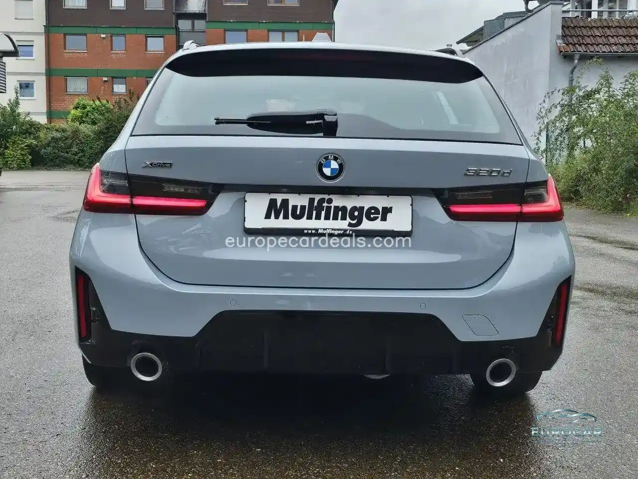 BMW 320