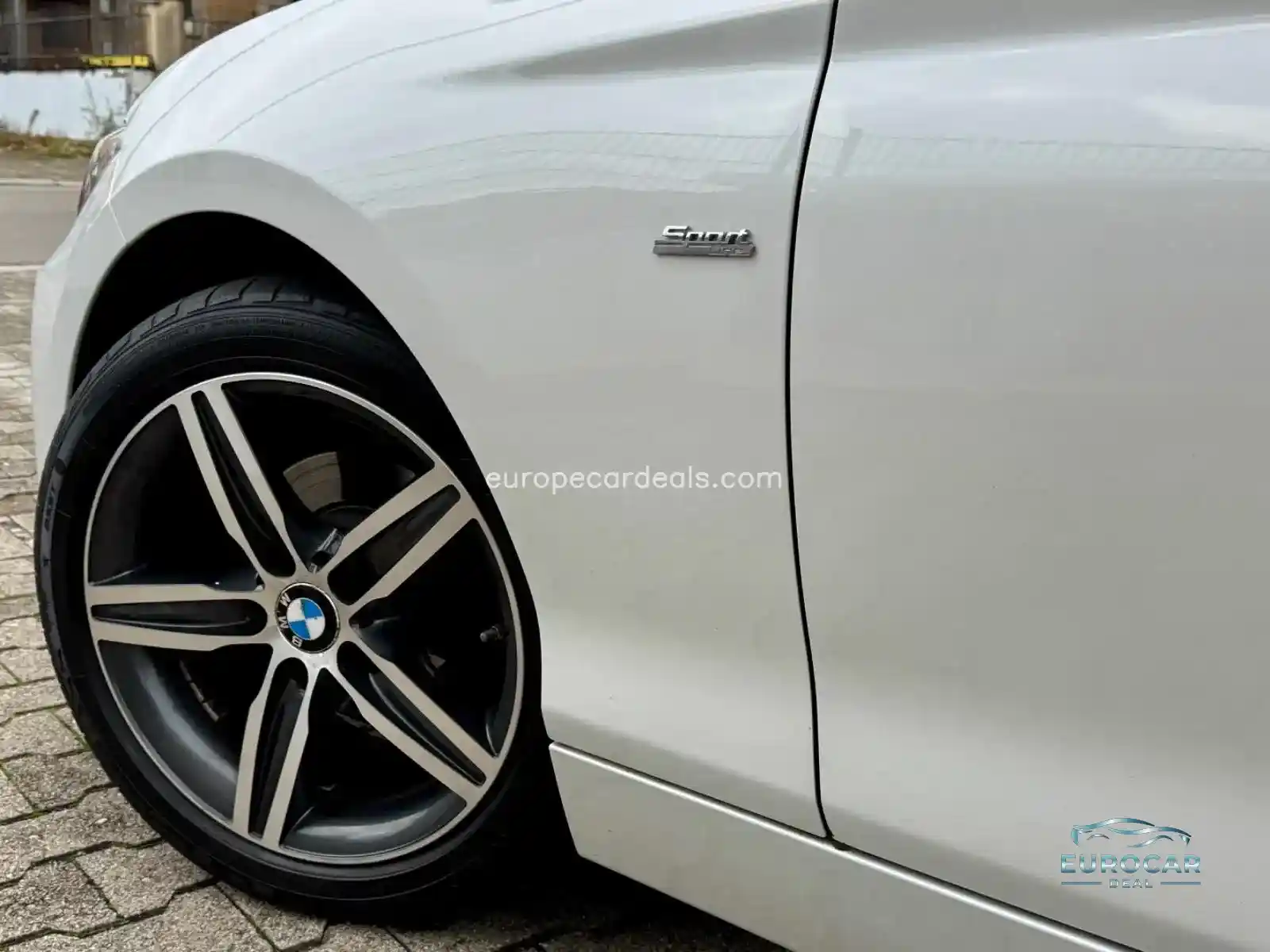 BMW 218