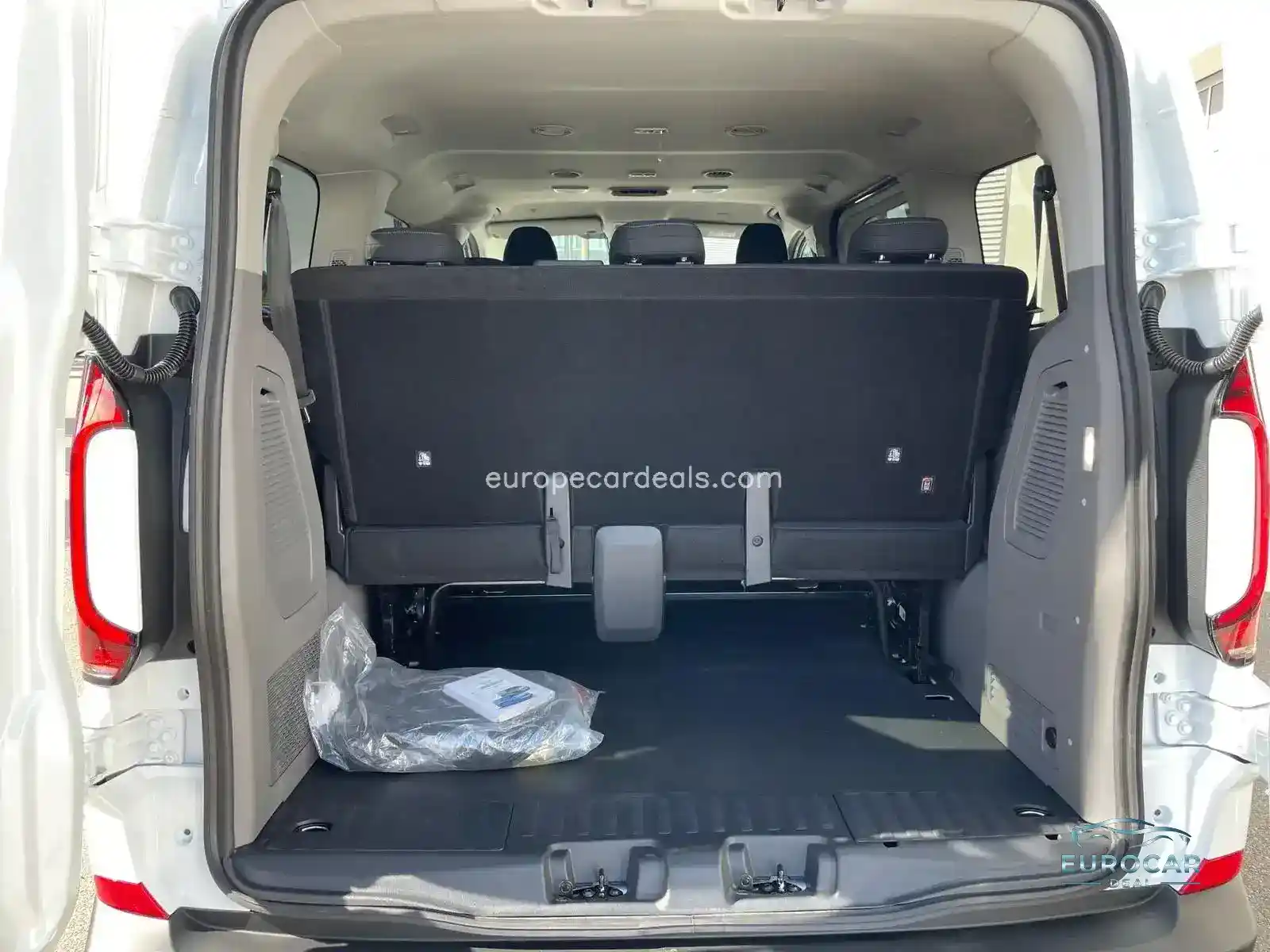 Volkswagen T7 Caravelle