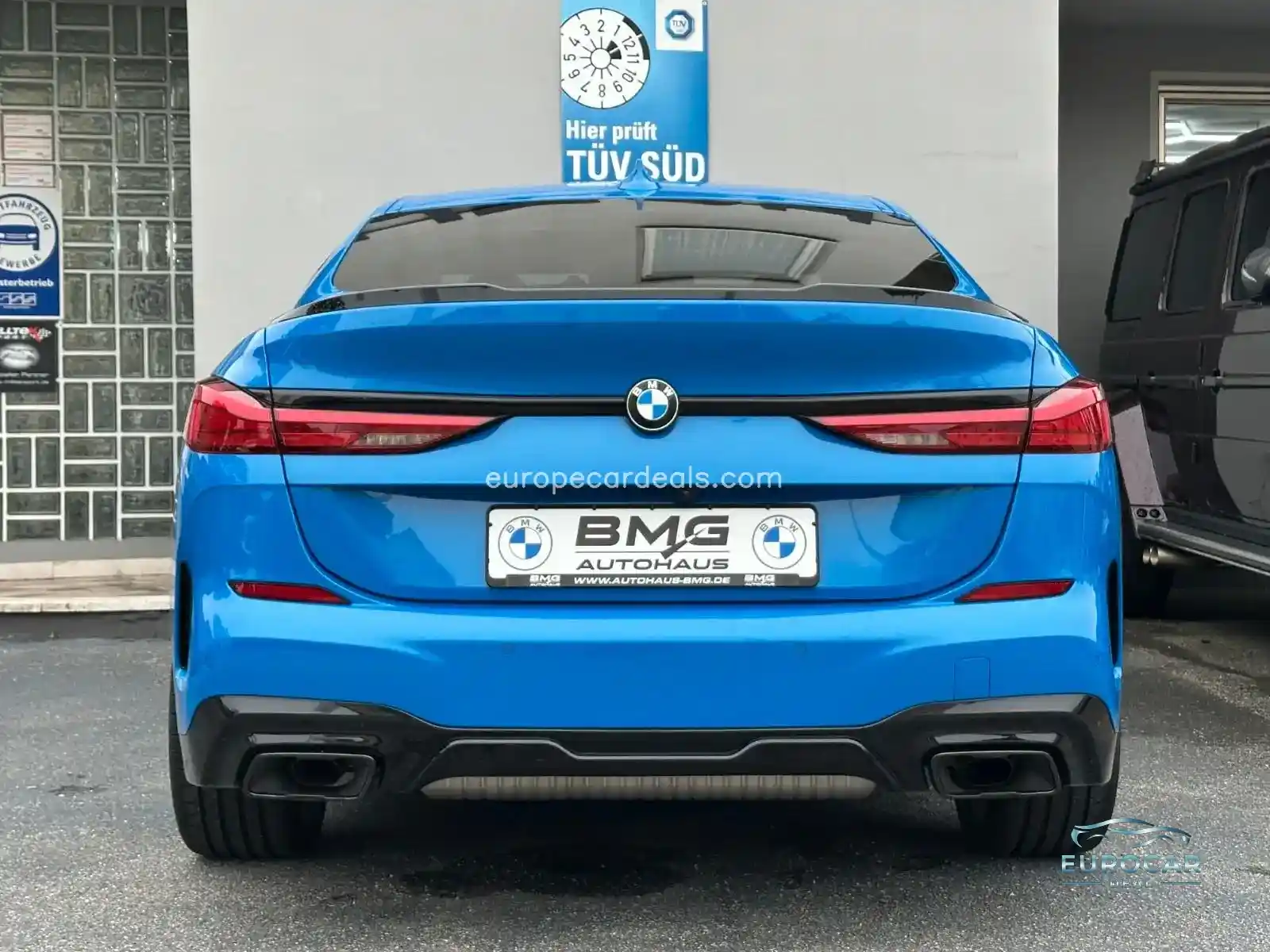 BMW M235