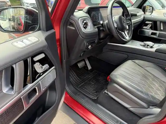 Mercedes-Benz G 500