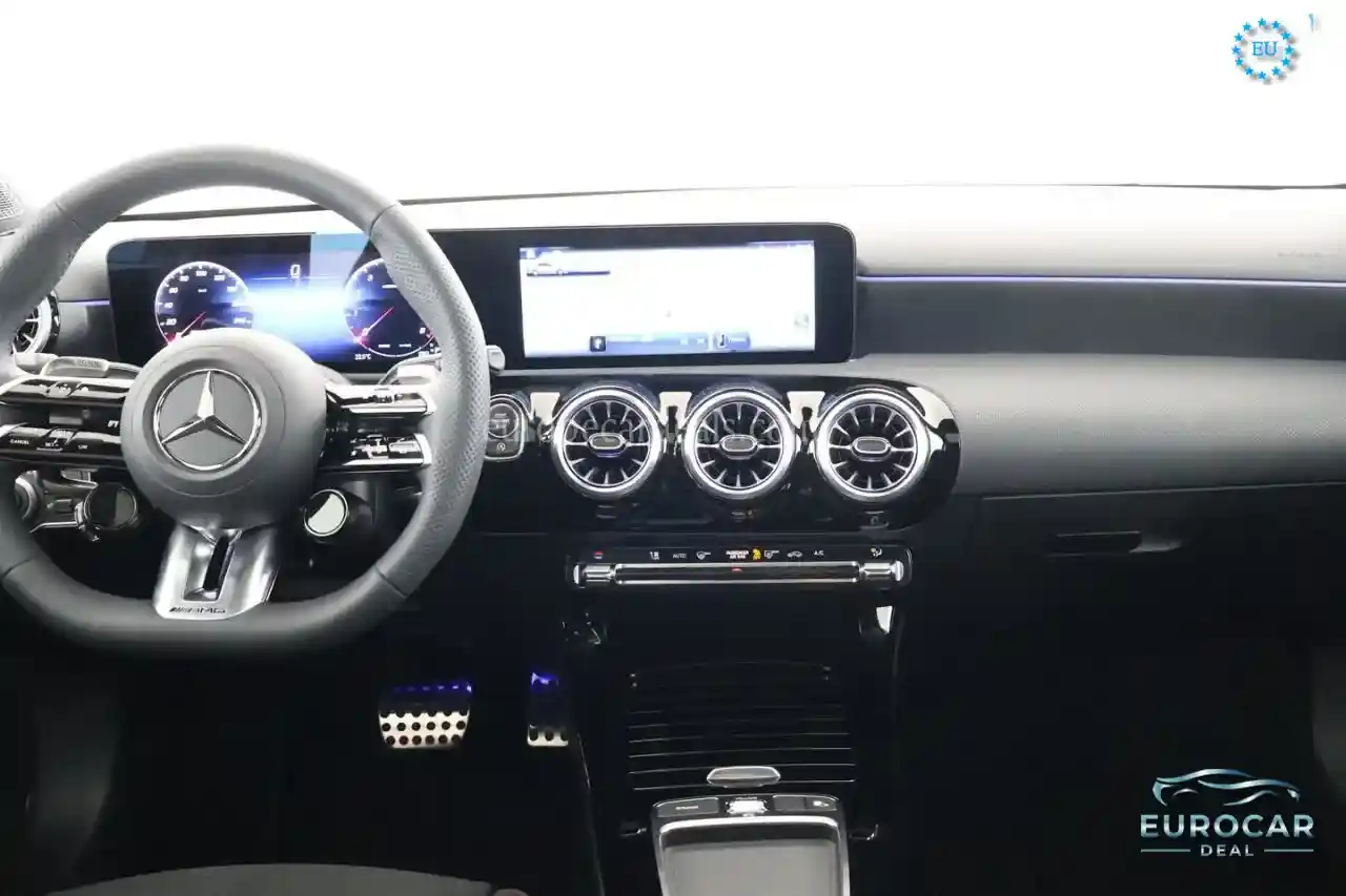Mercedes-Benz A 35 AMG