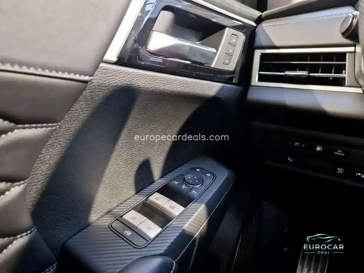 Mitsubishi Plug-in Hybrid Outlander