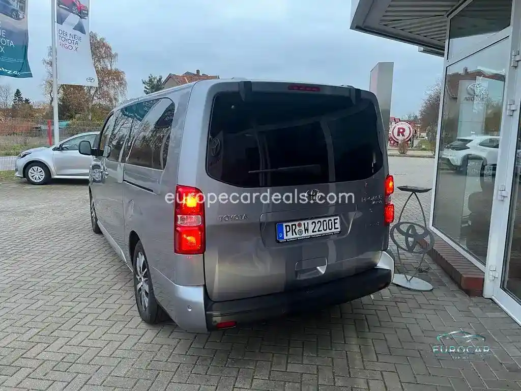 Toyota Proace (Verso)