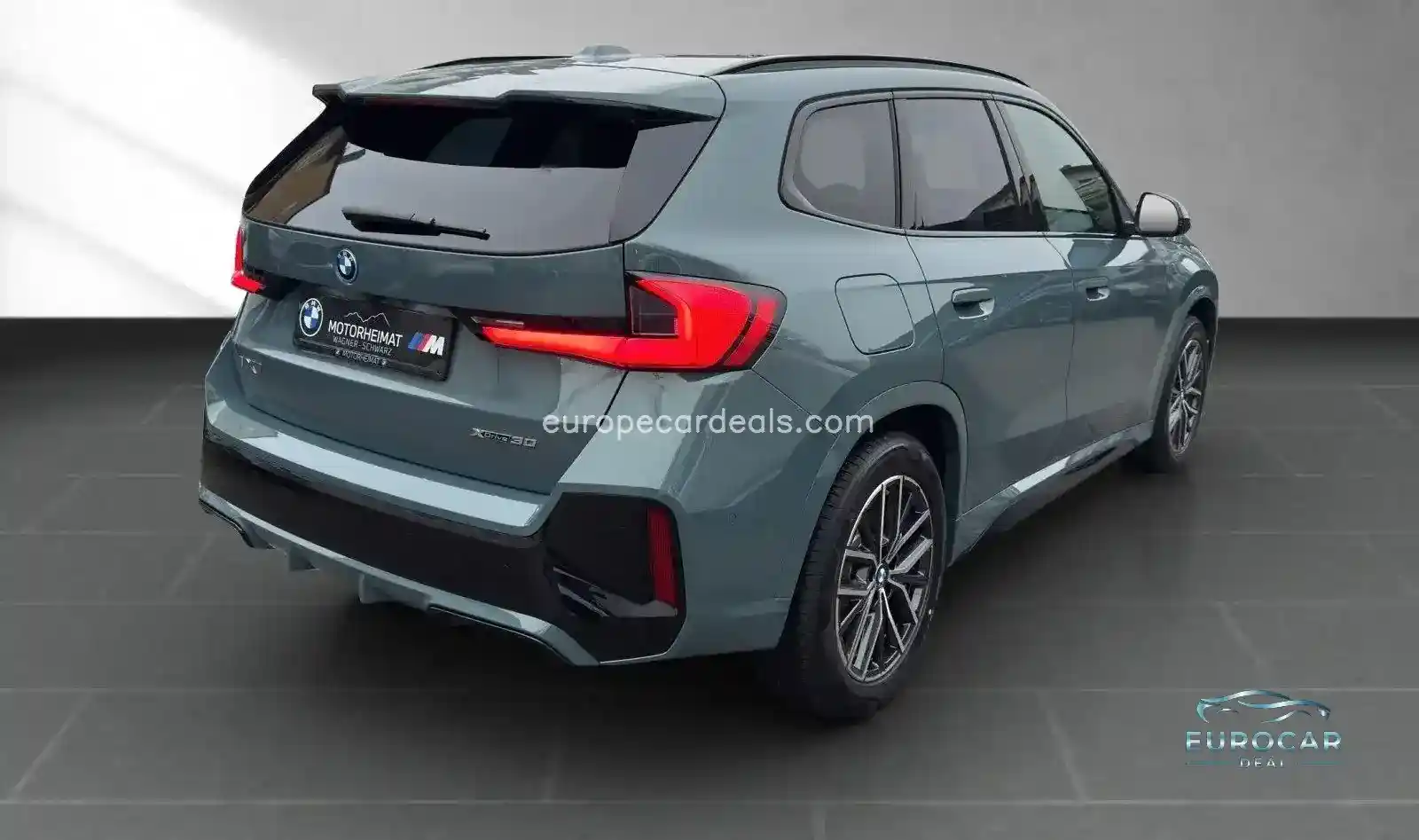 BMW iX1