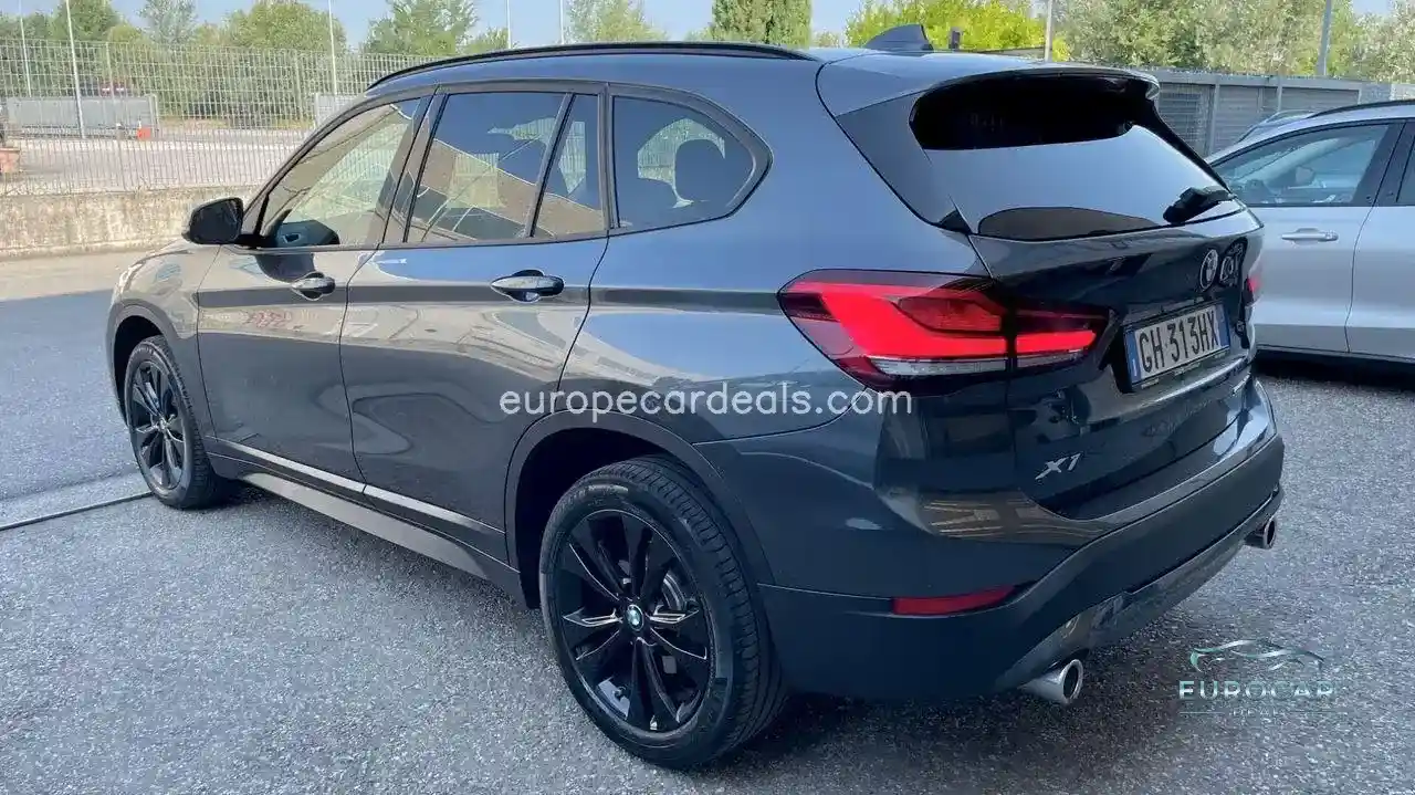 BMW X1
