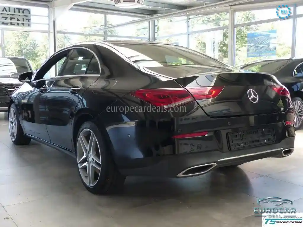 Mercedes-Benz CLA 220