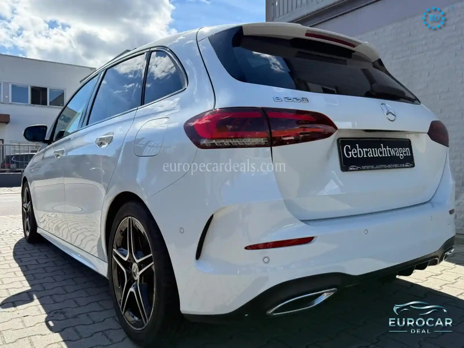 Mercedes-Benz B 220