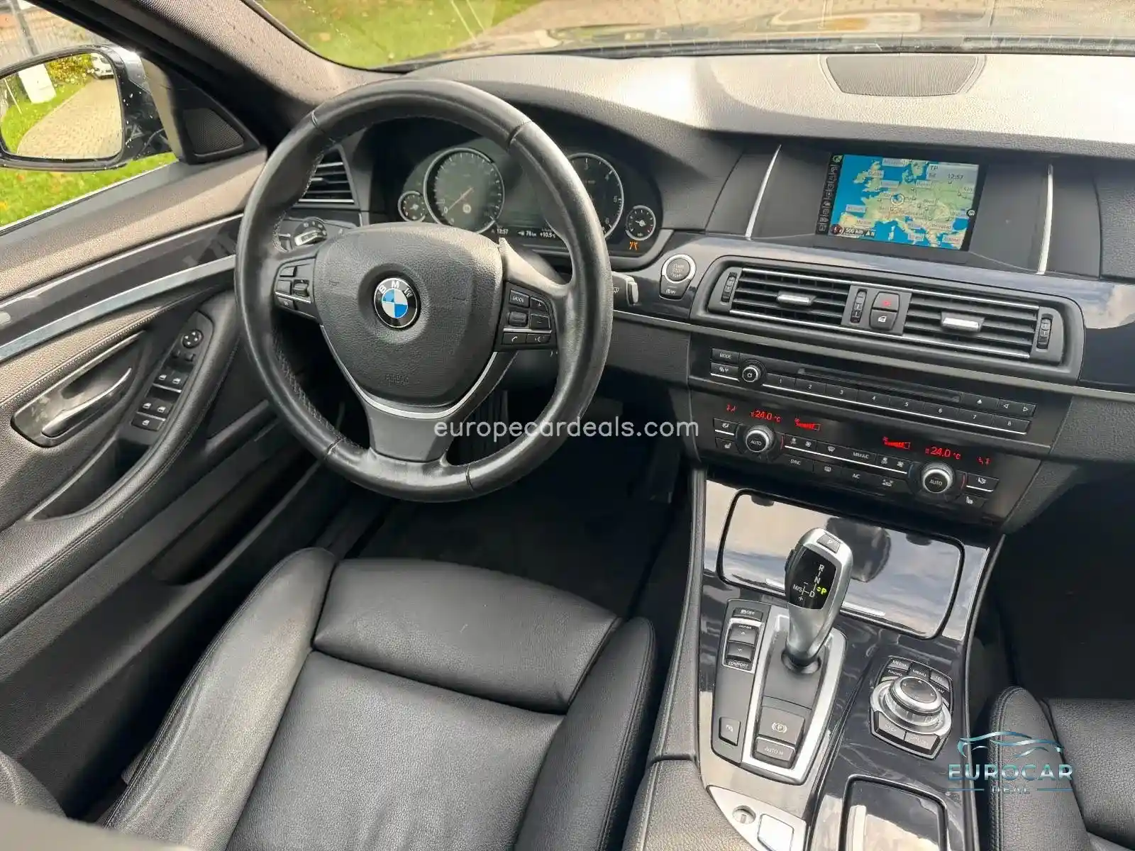 BMW 525