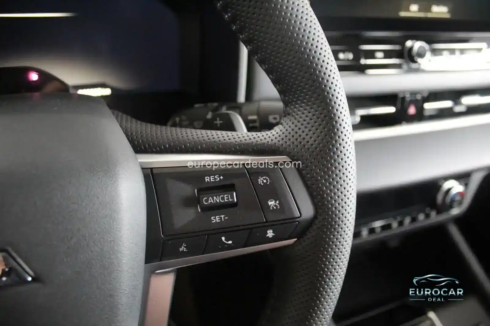 Mitsubishi Plug-in Hybrid Outlander