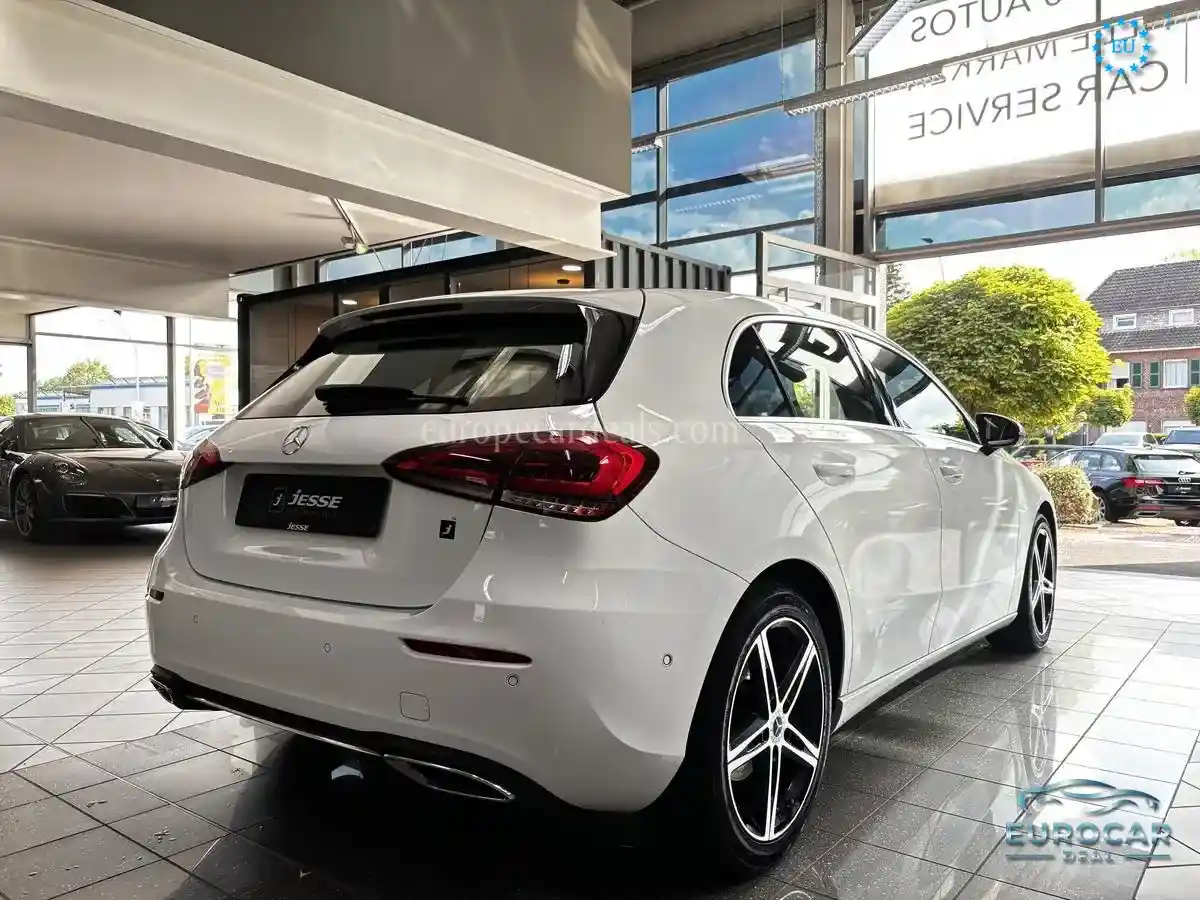 Mercedes-Benz A 200