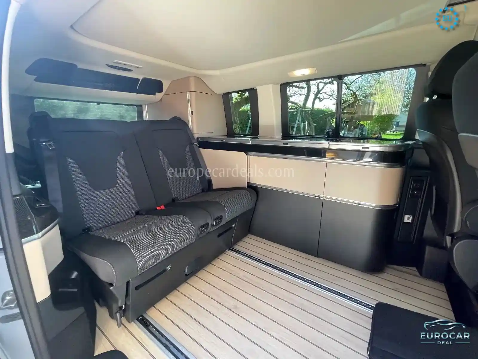Mercedes-Benz V 250