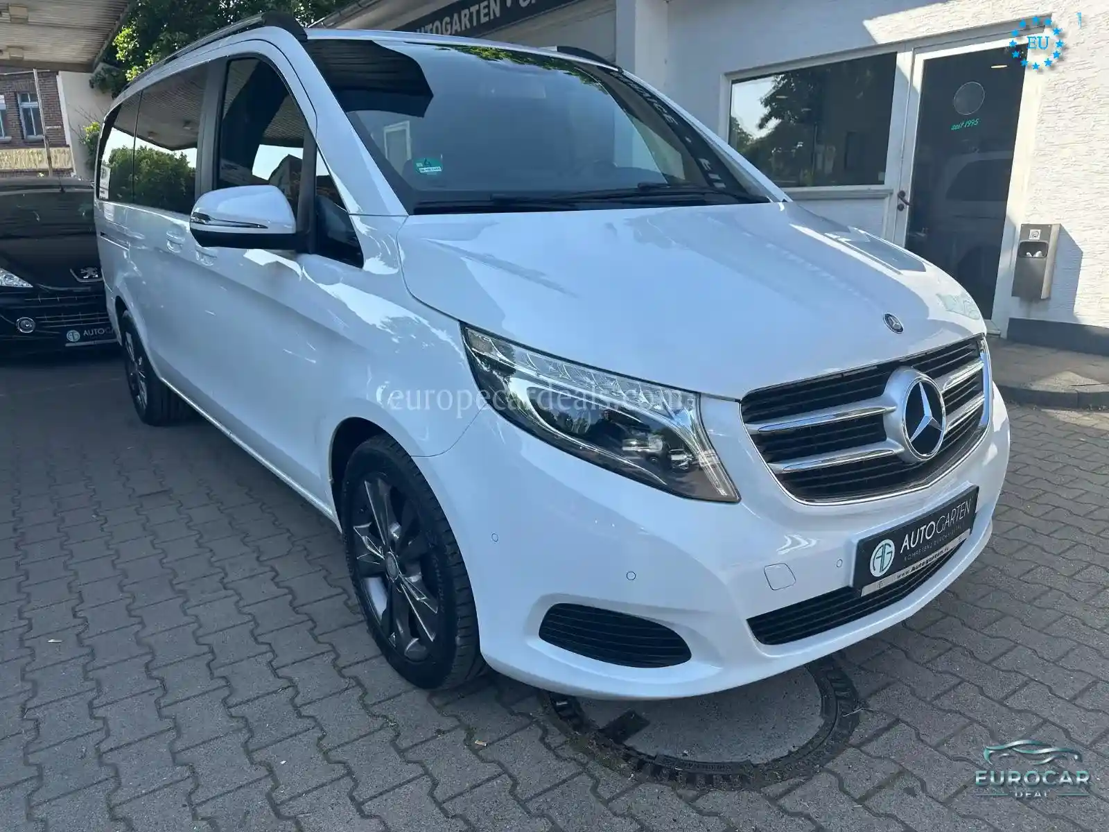 Mercedes-Benz V 250