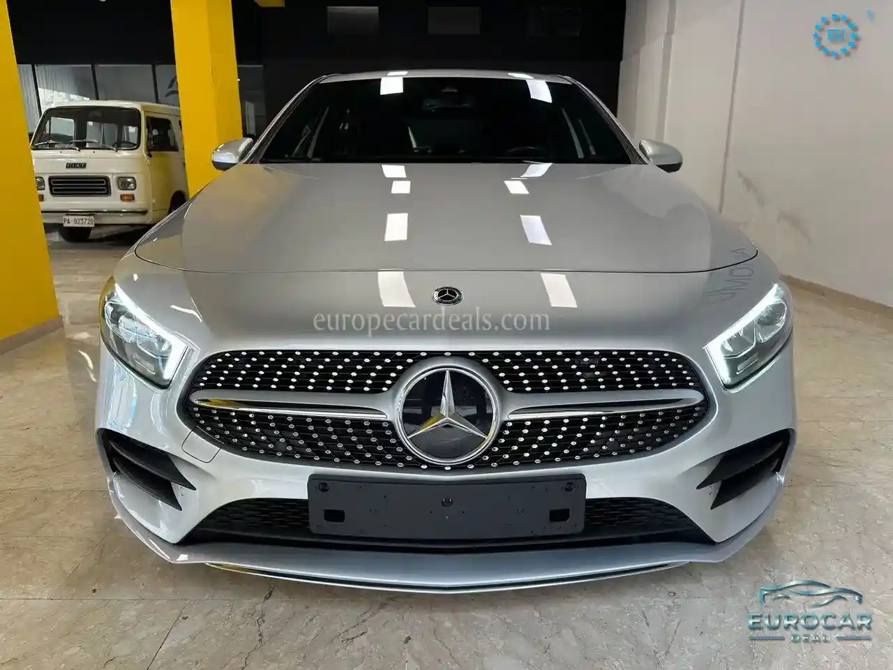 Mercedes-Benz A 220