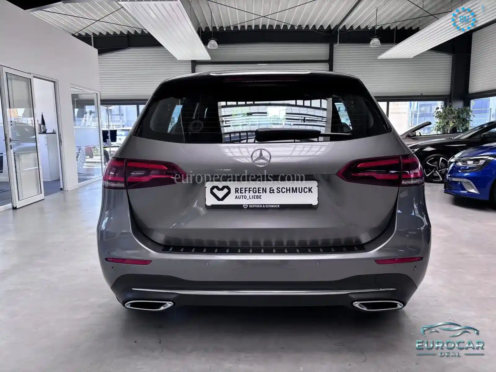 Mercedes-Benz B 220