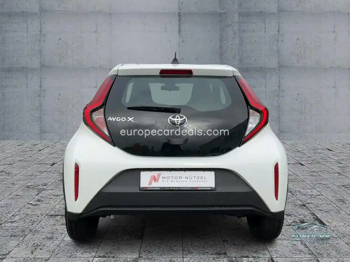 Toyota Aygo (X)