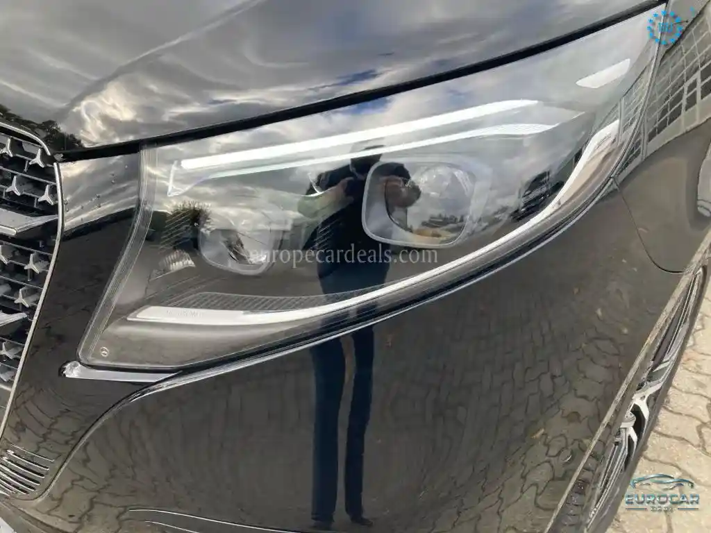 Mercedes-Benz V 300