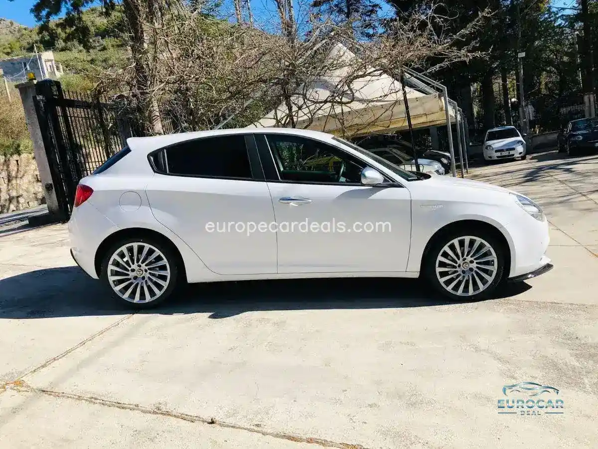 Alfa Romeo Giulietta