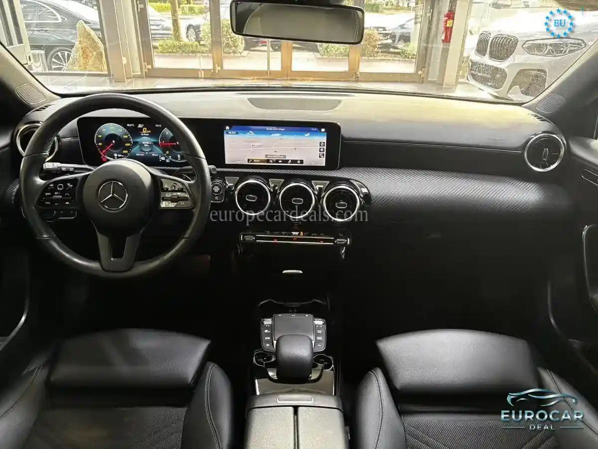Mercedes-Benz A 180