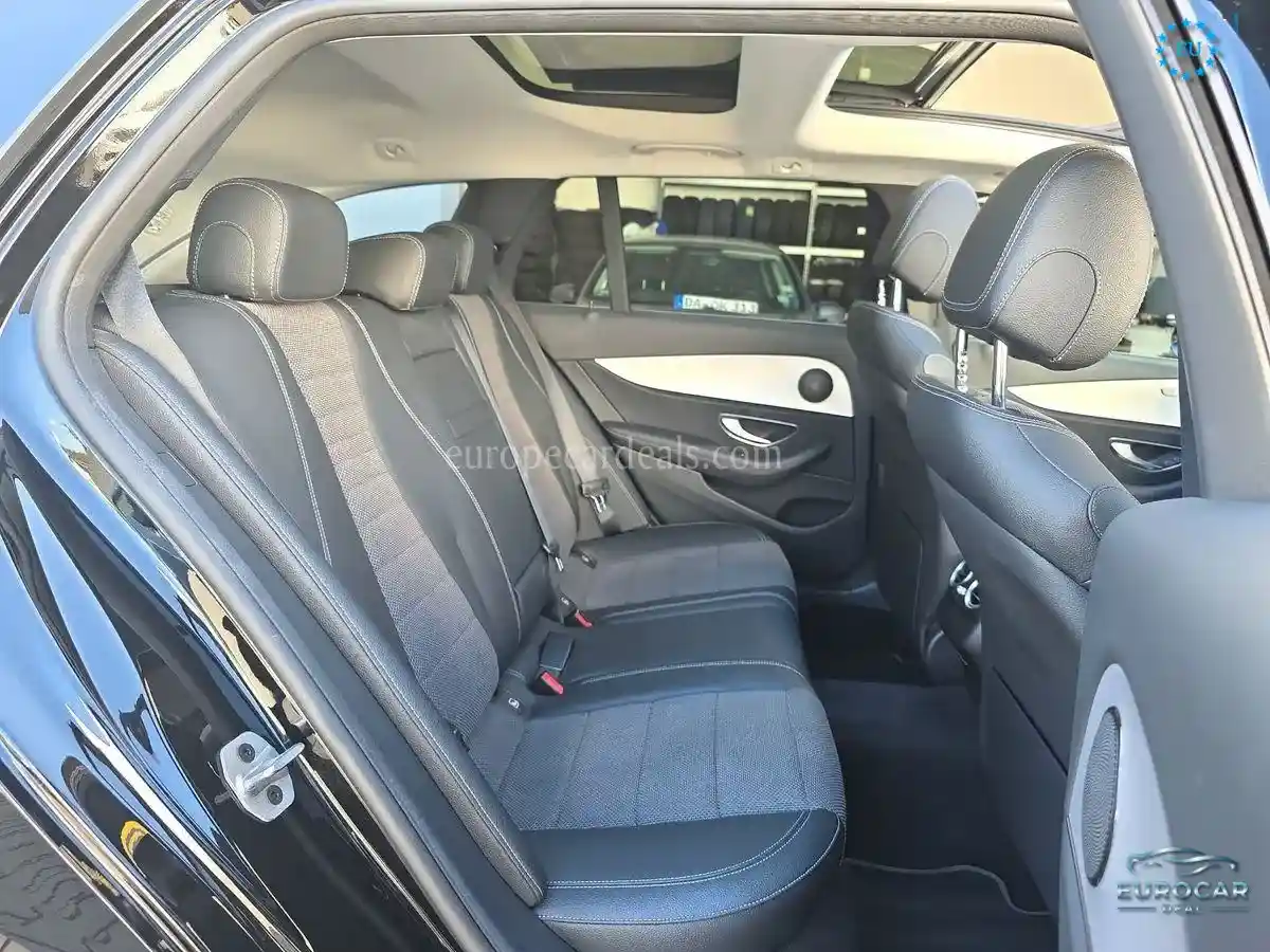Mercedes-Benz E 300