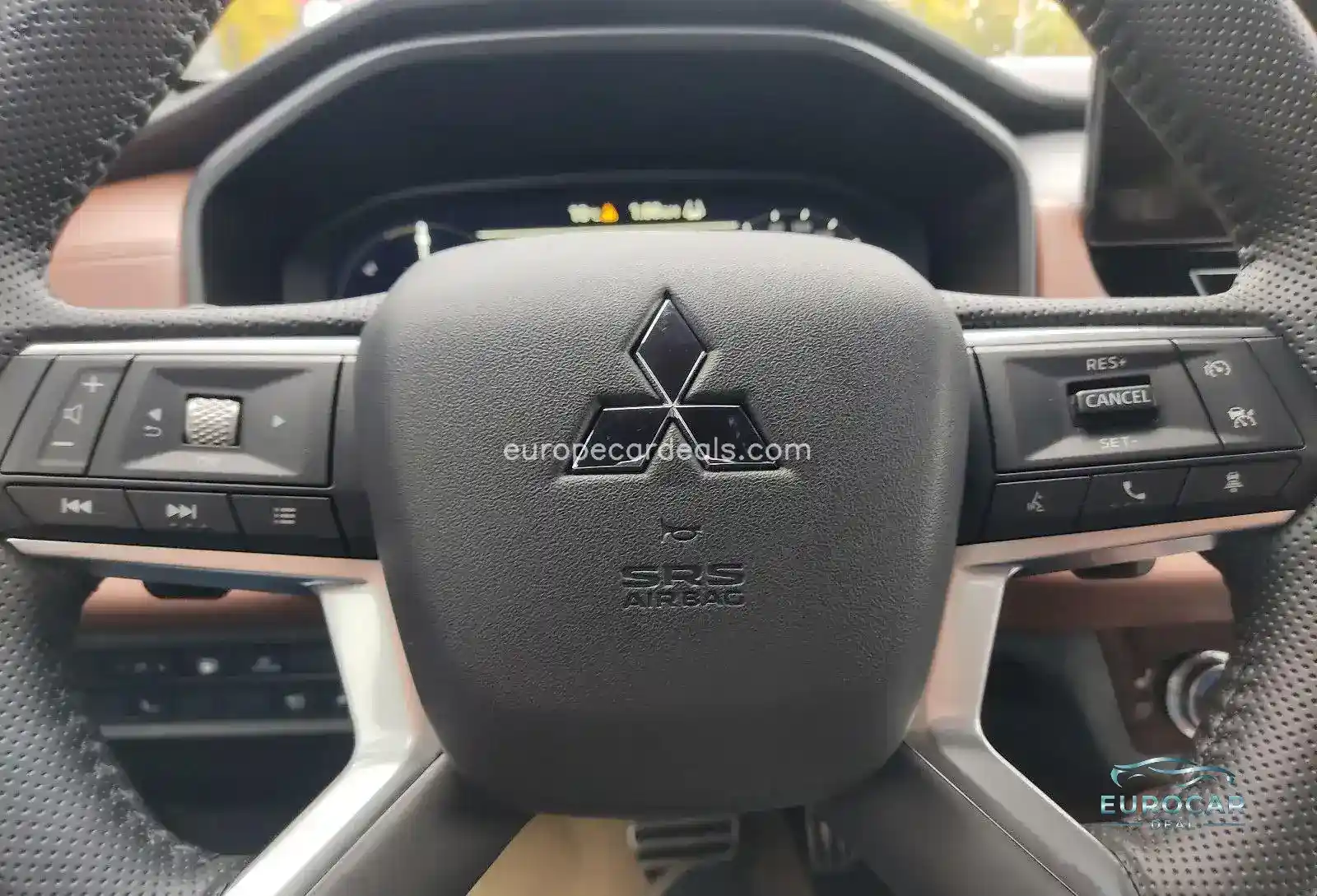 Mitsubishi Plug-in Hybrid Outlander