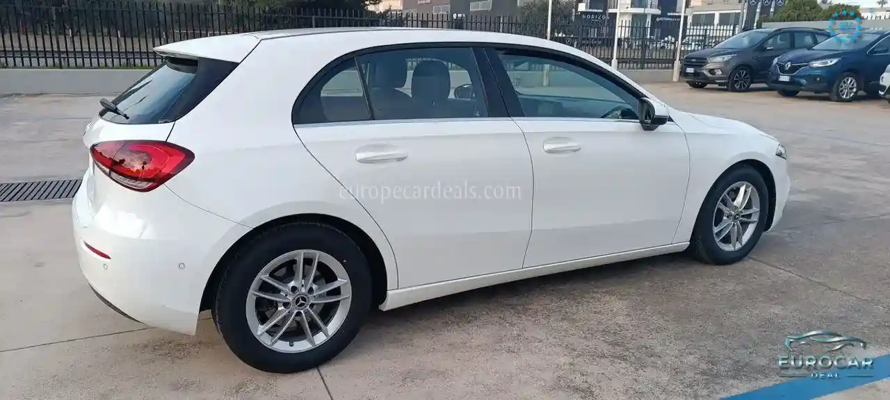 Mercedes-Benz A 180