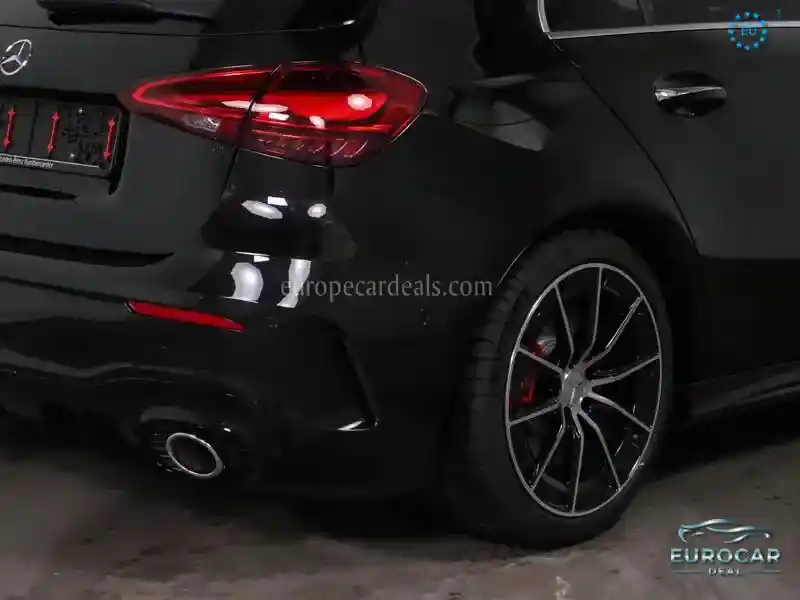 Mercedes-Benz A 35 AMG