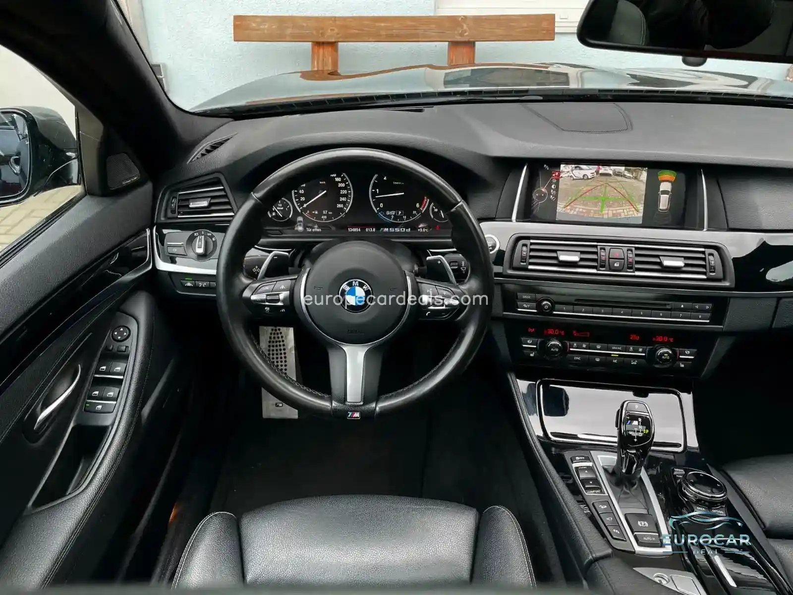 BMW M550