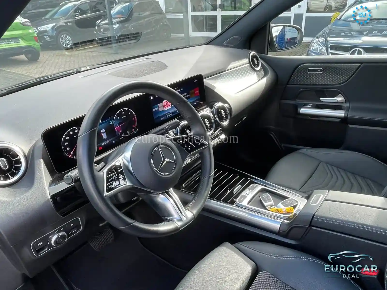 Mercedes-Benz B 180