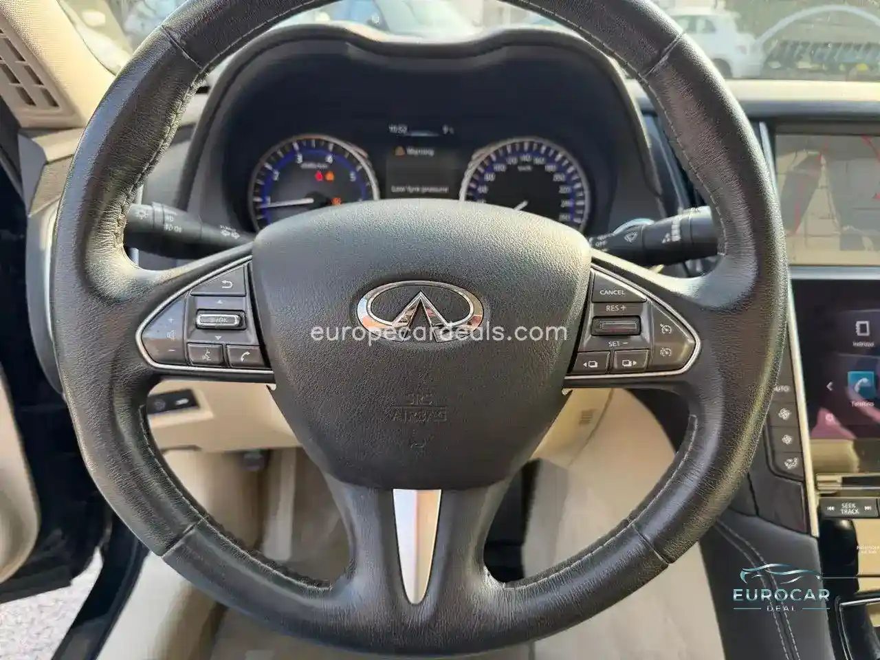 Infiniti Q50