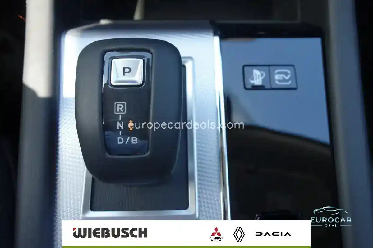 Mitsubishi Plug-in Hybrid Outlander