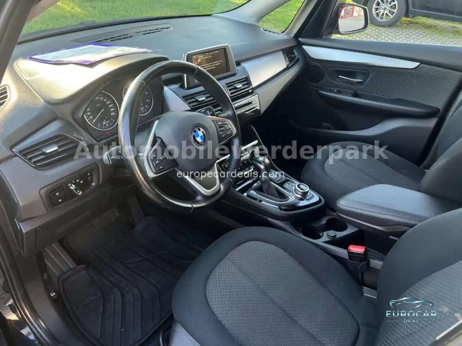 BMW 218
