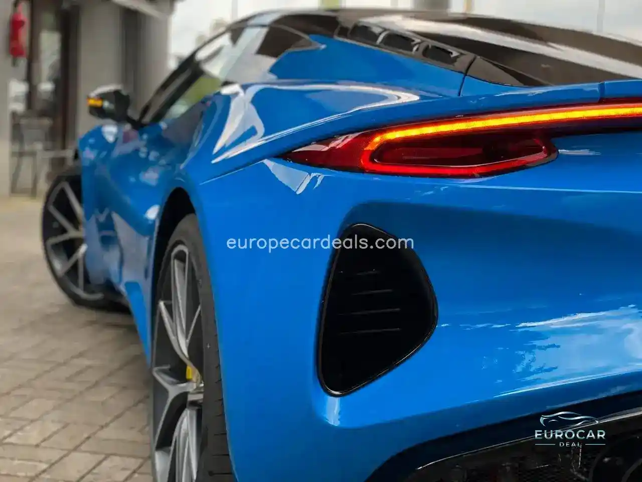 Lotus Emira