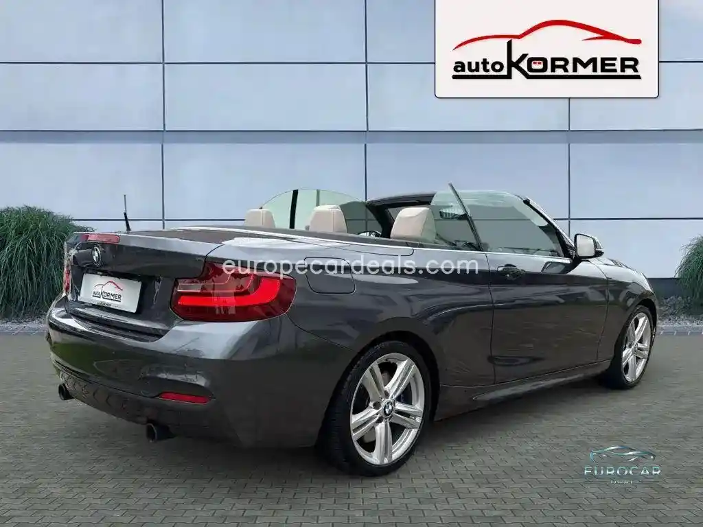 BMW M240i