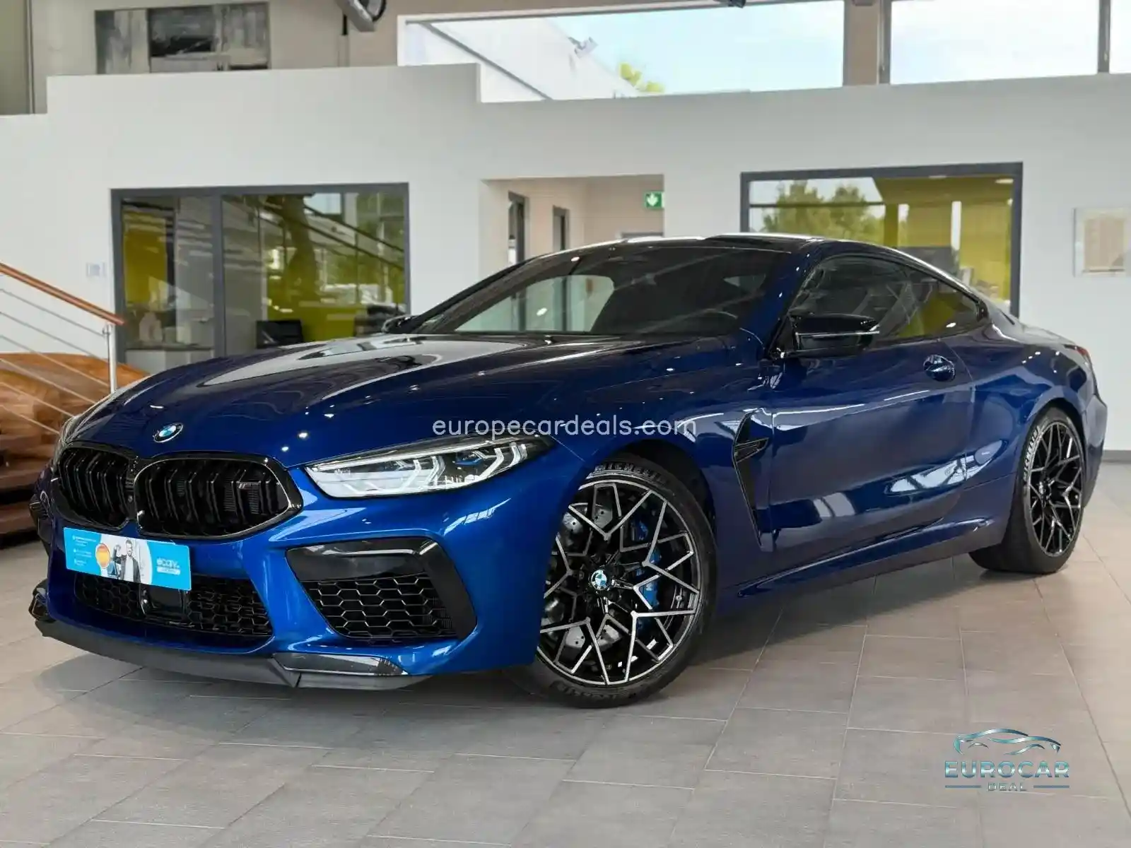 BMW M8