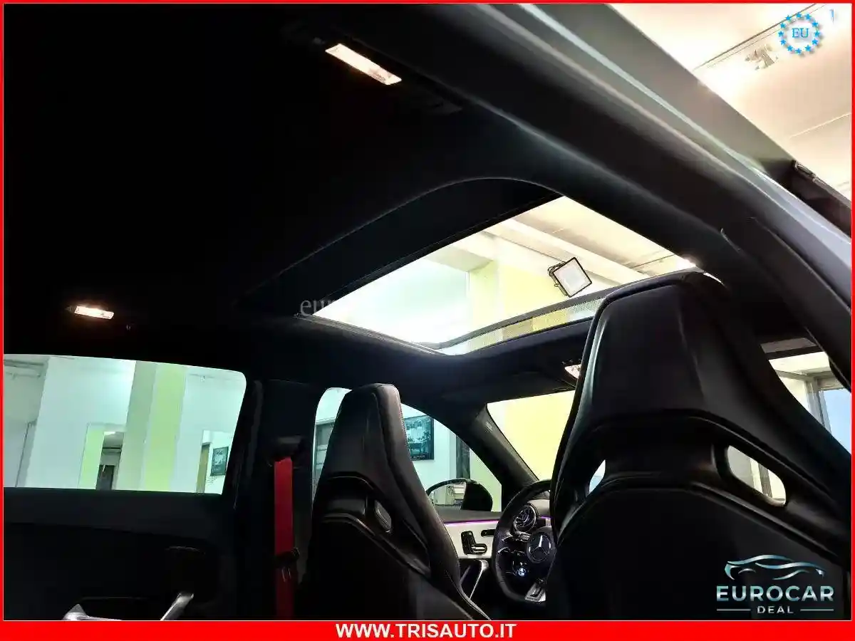Mercedes-Benz A 35 AMG