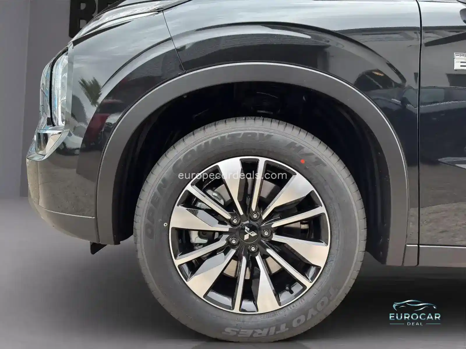 Mitsubishi Plug-in Hybrid Outlander