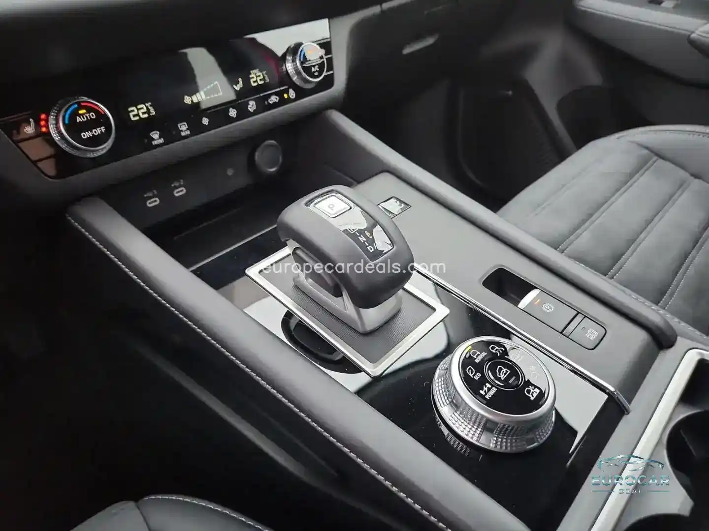 Mitsubishi Plug-in Hybrid Outlander