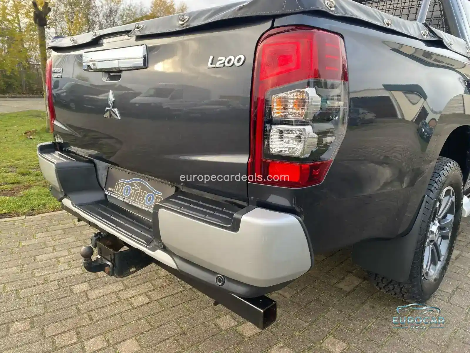 Mitsubishi L200