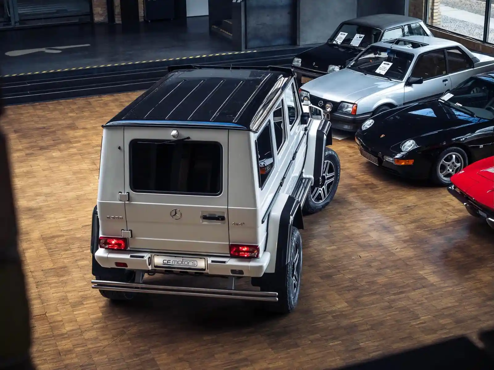 Mercedes-Benz G 500