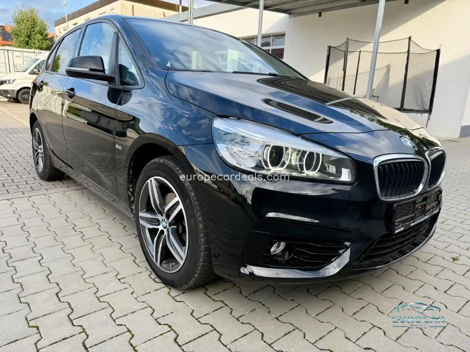 BMW 218