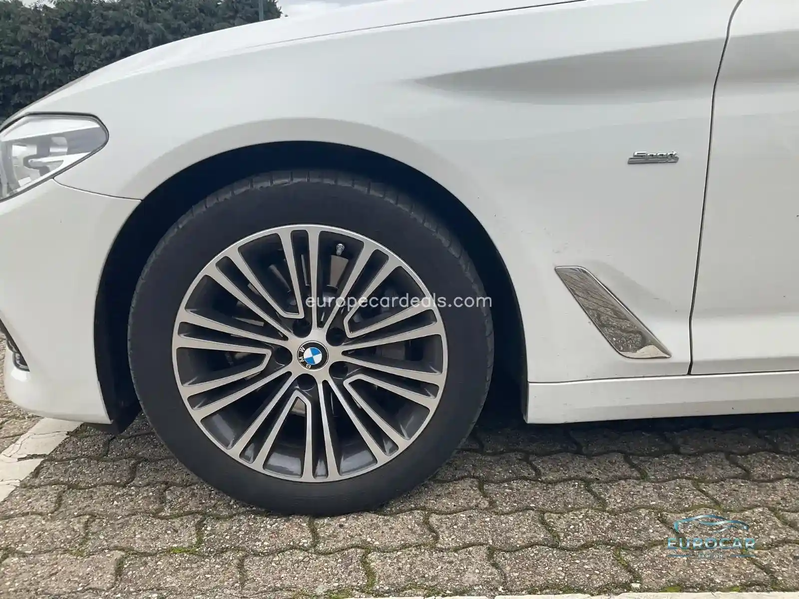 BMW 530