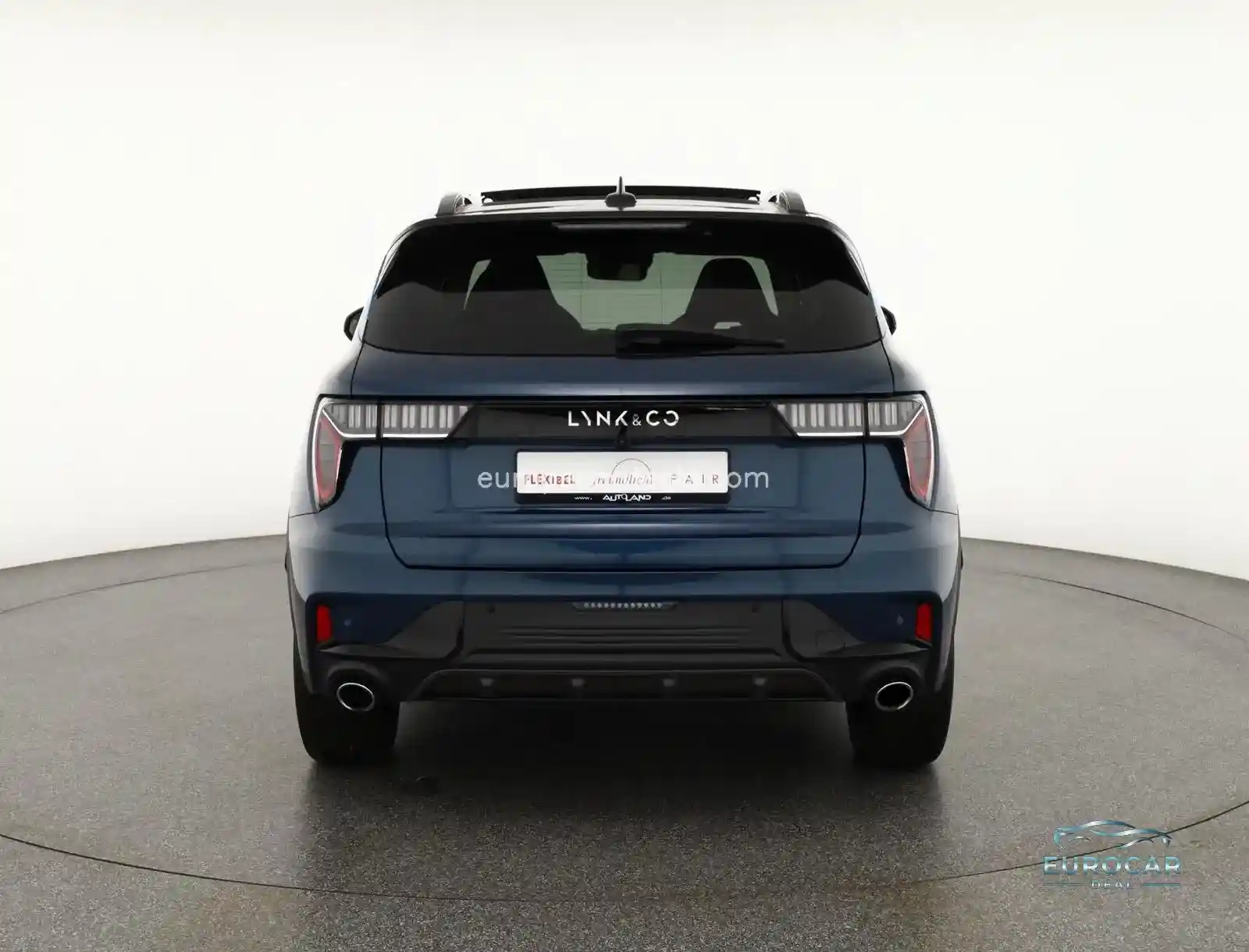 Lynk&Co 01