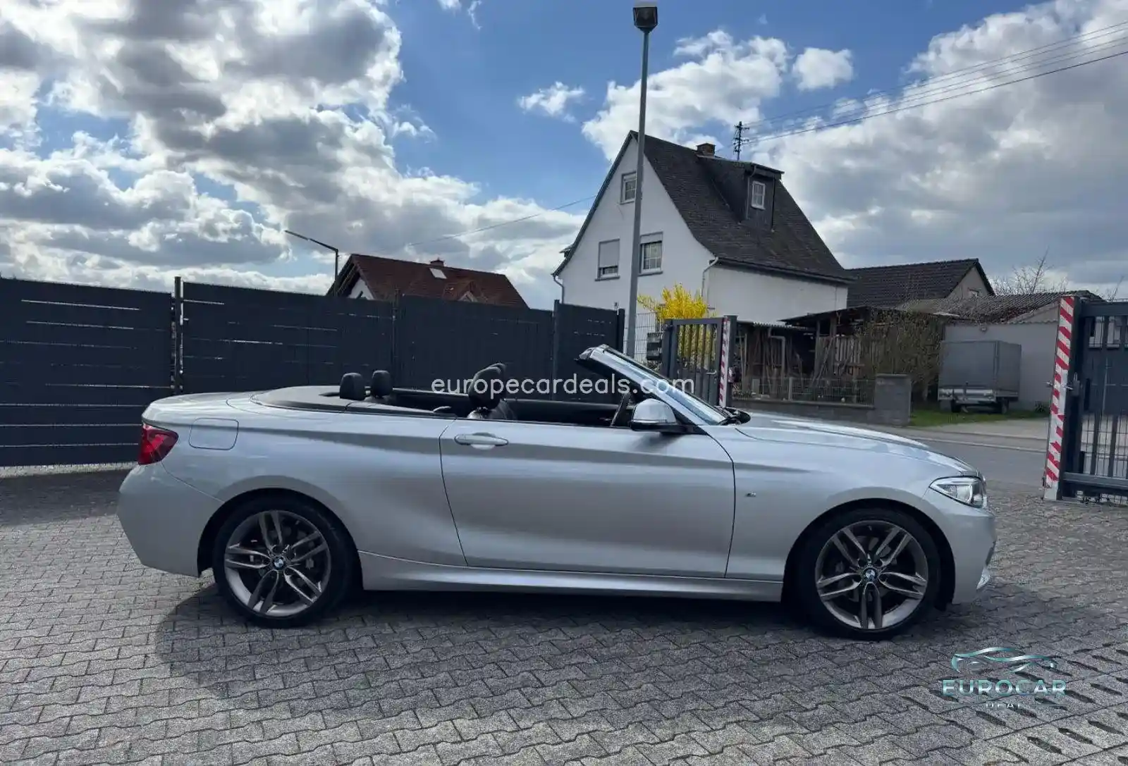 BMW 220