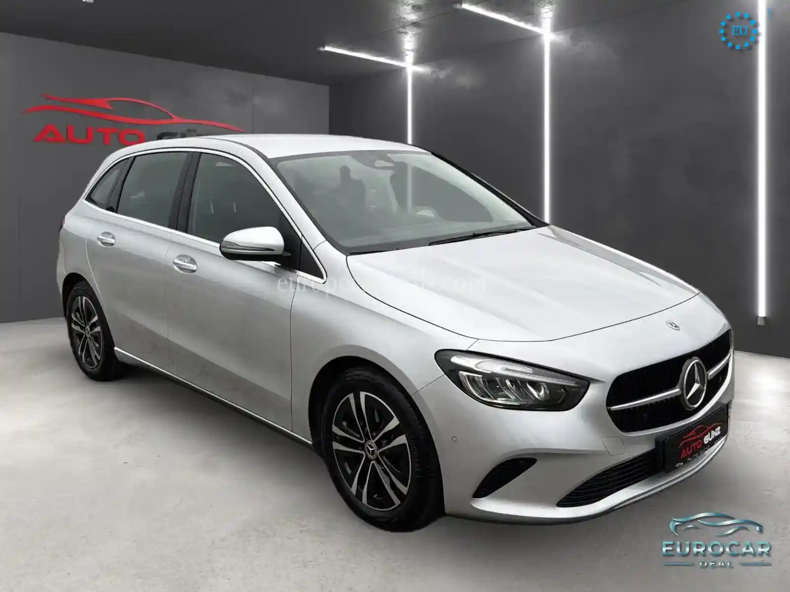Mercedes-Benz B 200