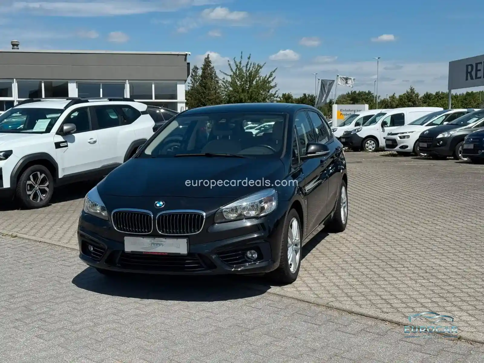 BMW 225